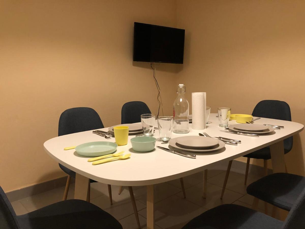 Magnifique Appartement Tout Equipe - 6 Personnes Le Puy-en-Velay Εξωτερικό φωτογραφία